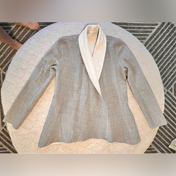 LAFAYETTE 148 New York Sz 2 Wool & Cashmere Reversible Dark&Lt Grey Swing Jacket - Picture 2 of 11
